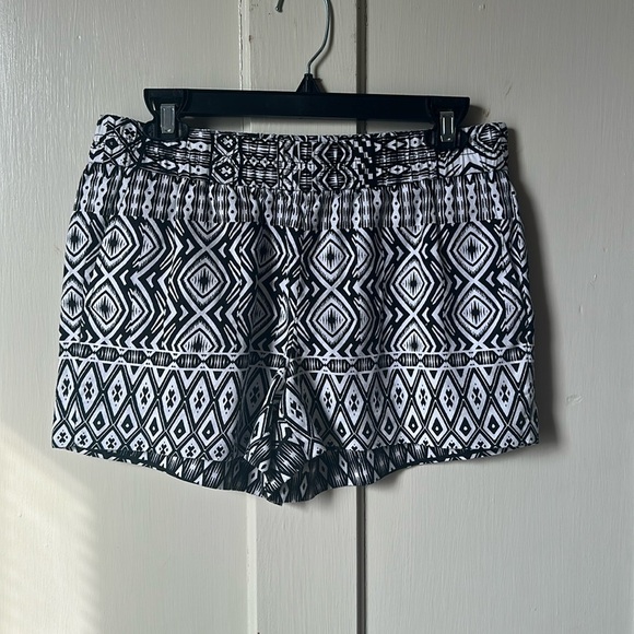 J. crew Black and white shorts size 4 - Picture 1 of 3